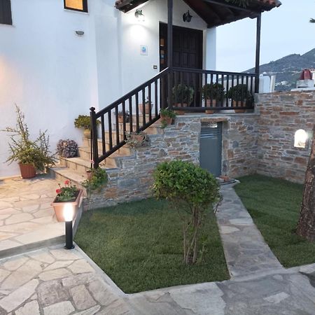 סקופלוס טאון Nikolaos Studios Apartments מראה חיצוני תמונה