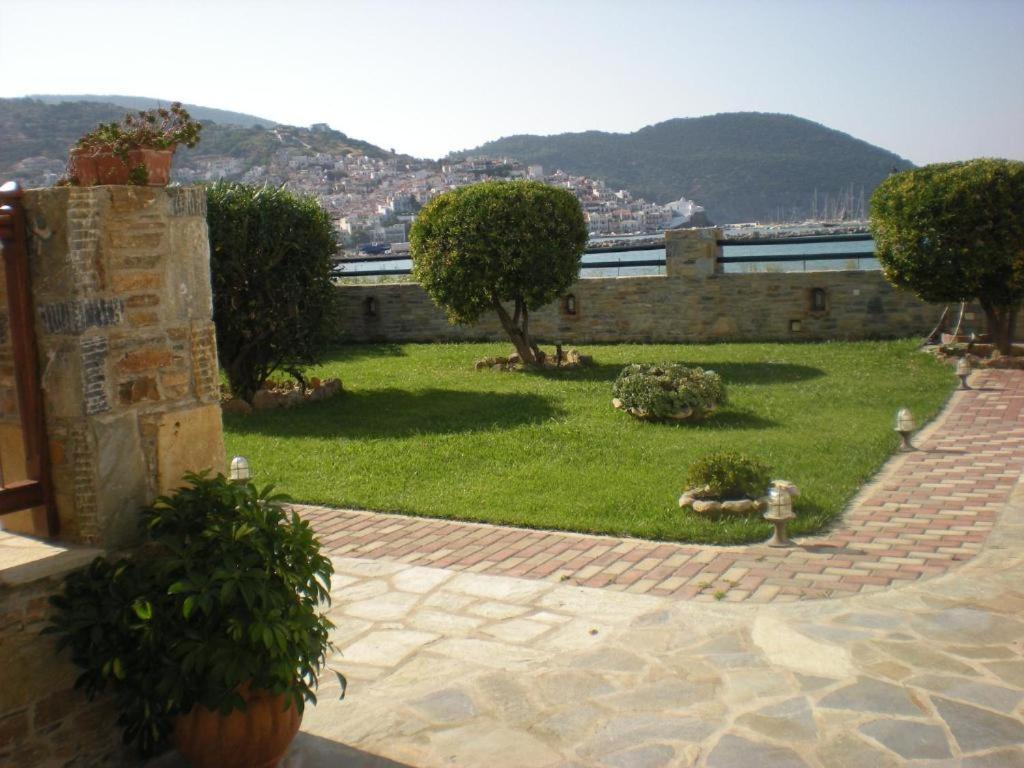 סקופלוס טאון Nikolaos Studios Apartments מראה חיצוני תמונה