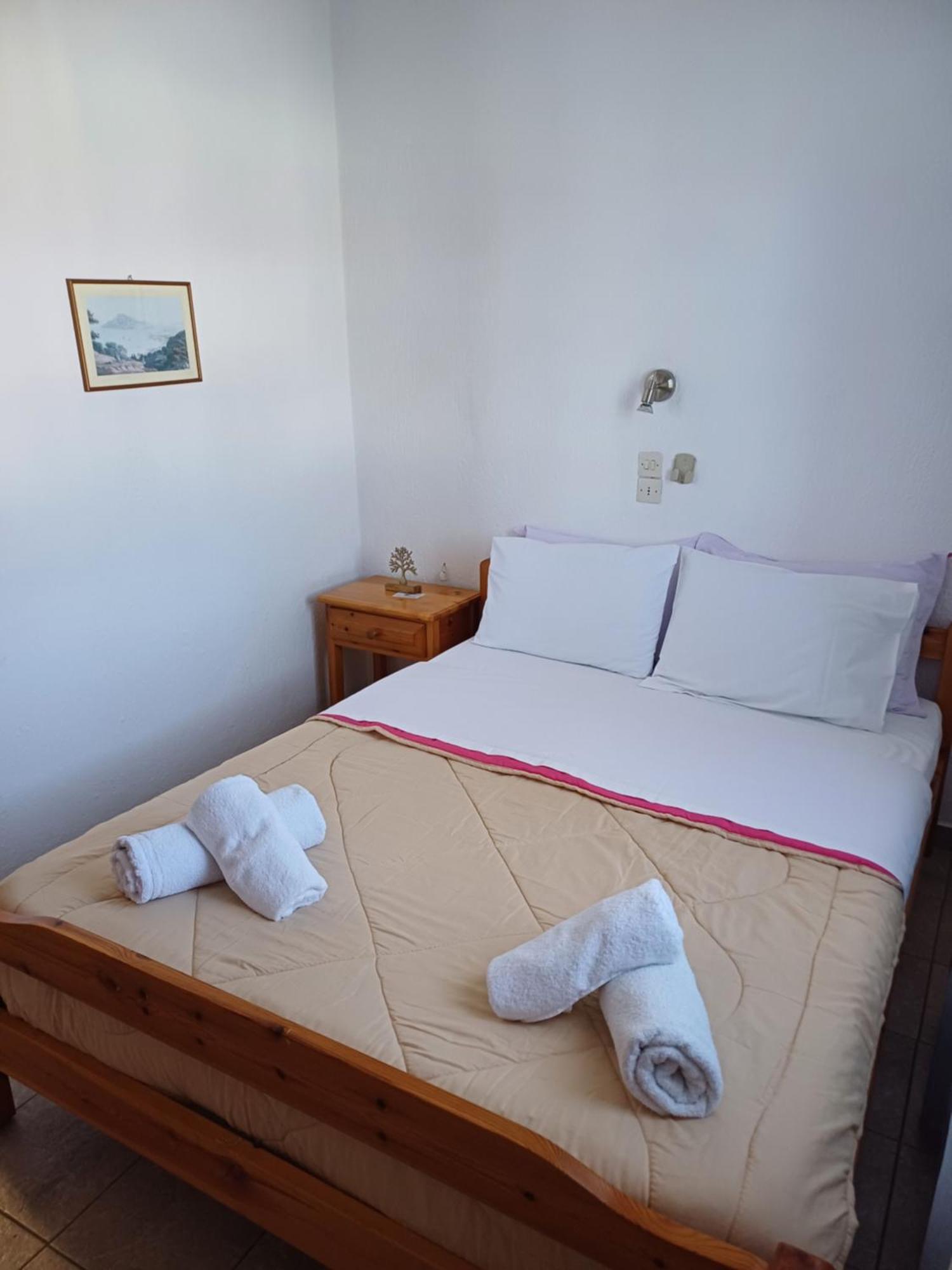 סקופלוס טאון Nikolaos Studios Apartments מראה חיצוני תמונה