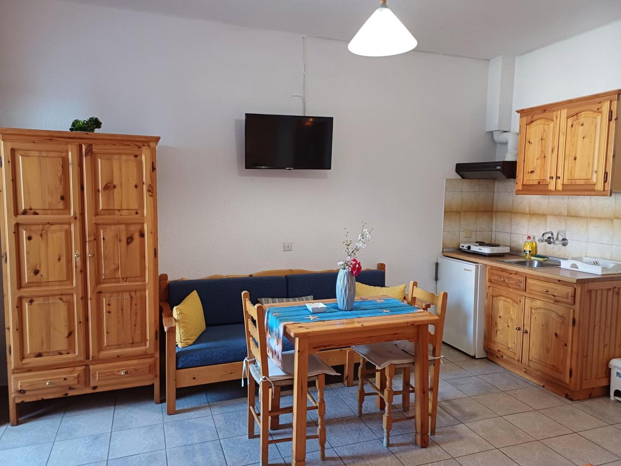 סקופלוס טאון Nikolaos Studios Apartments מראה חיצוני תמונה