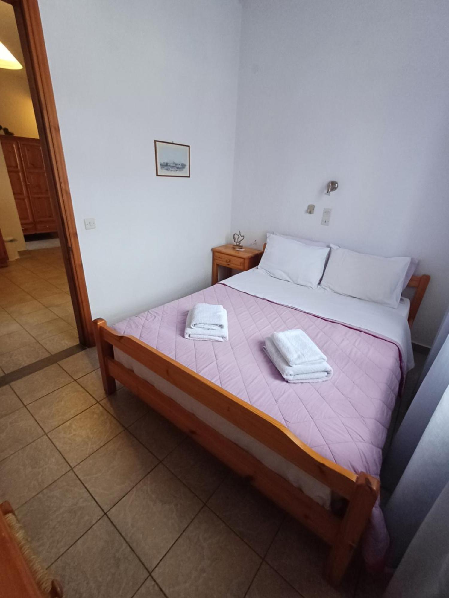 סקופלוס טאון Nikolaos Studios Apartments מראה חיצוני תמונה