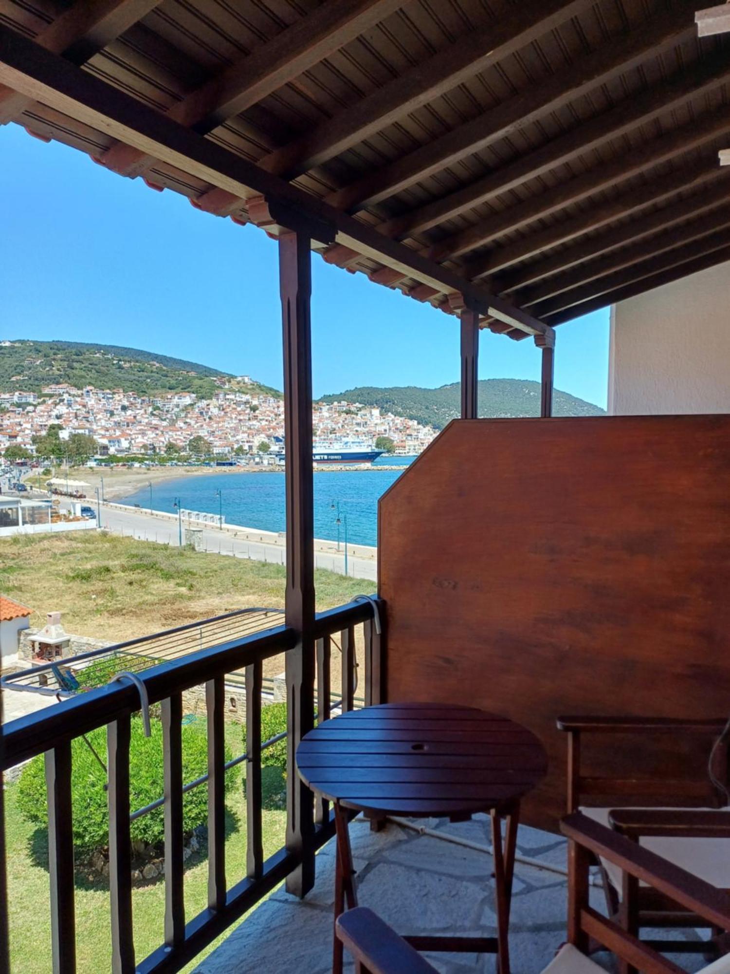 סקופלוס טאון Nikolaos Studios Apartments מראה חיצוני תמונה