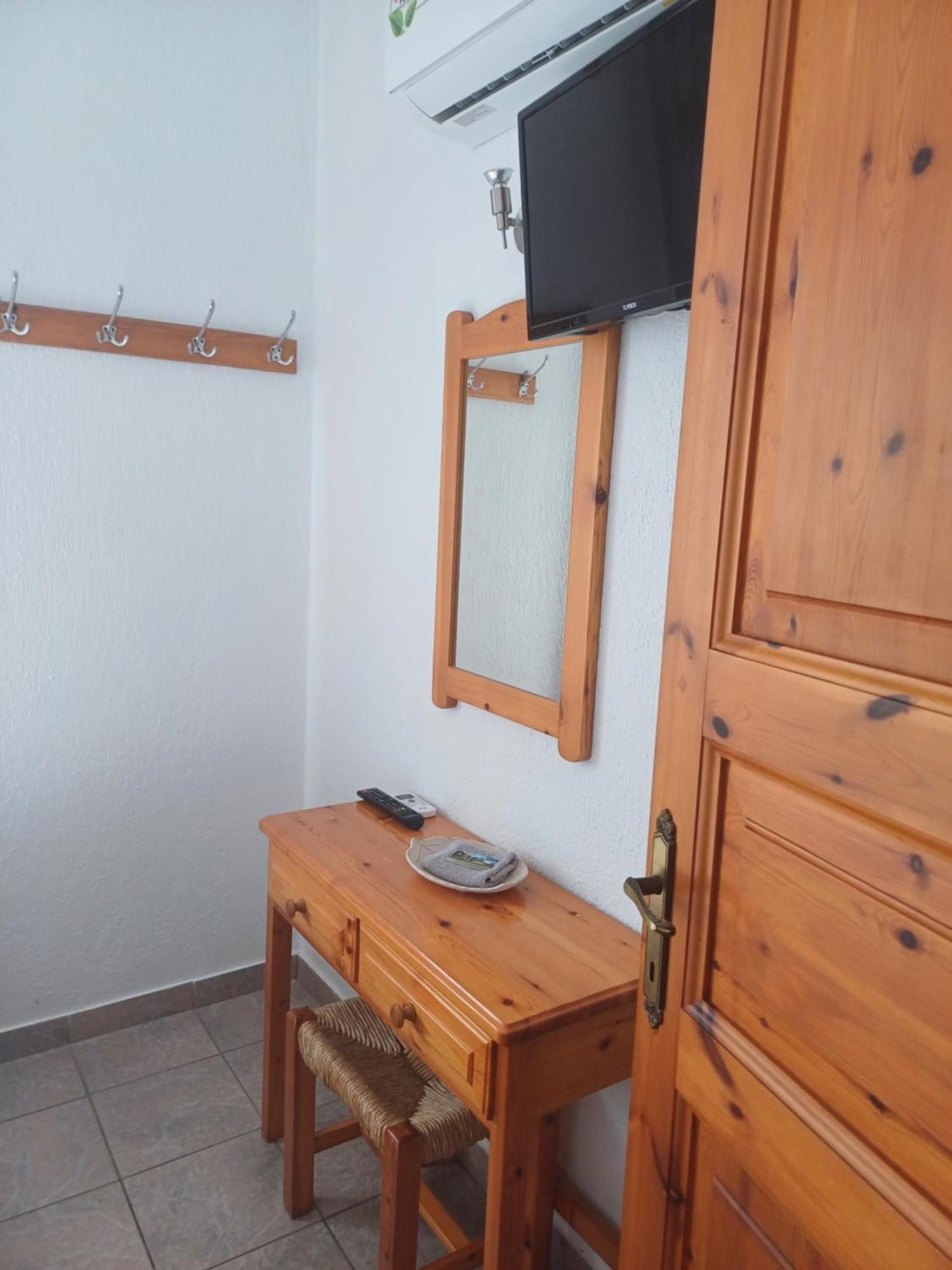 סקופלוס טאון Nikolaos Studios Apartments מראה חיצוני תמונה