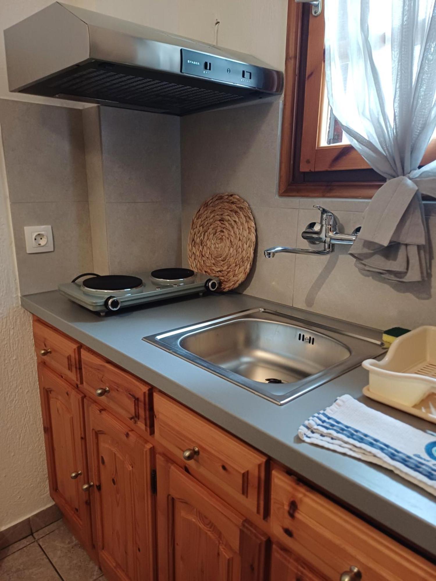סקופלוס טאון Nikolaos Studios Apartments מראה חיצוני תמונה